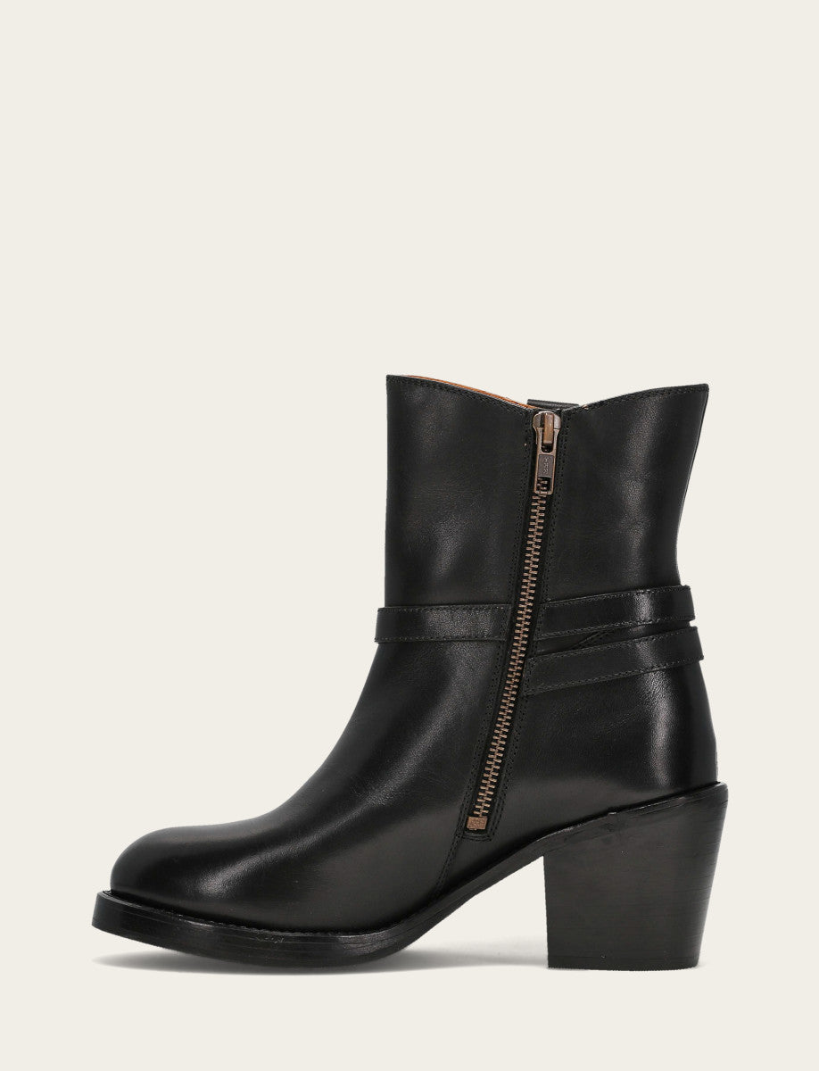 Black Booties Frye Women's Black Rylee Belted Inside Zip Boot