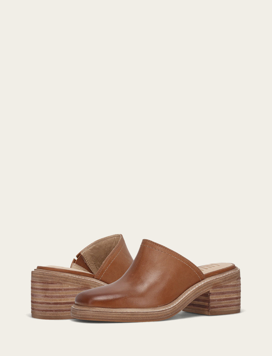 Saddle Flats & Mules Frye Kate Mule
