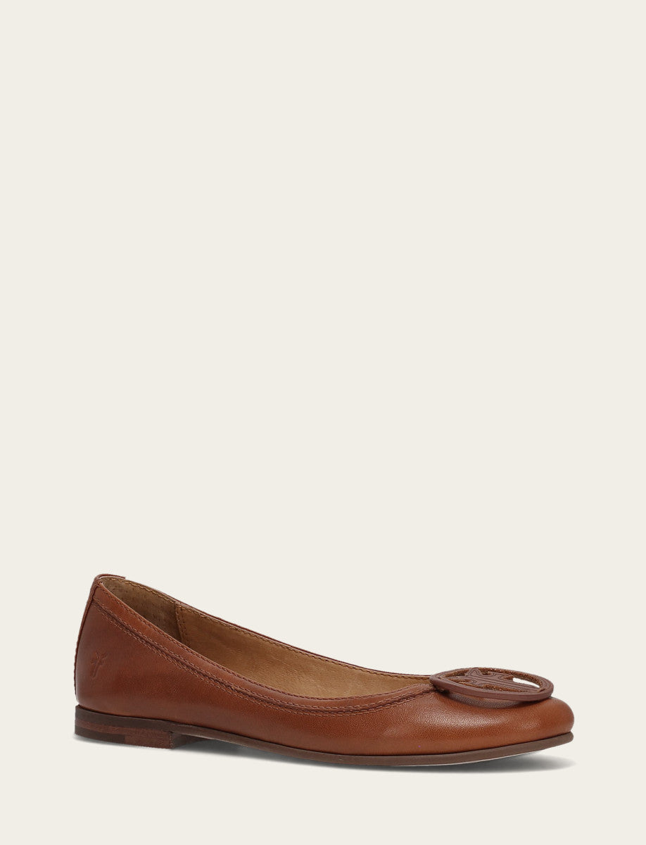 Cinnamon Flats & Mules Frye Women's Cinnamon Carson Logo Ballet Shoe