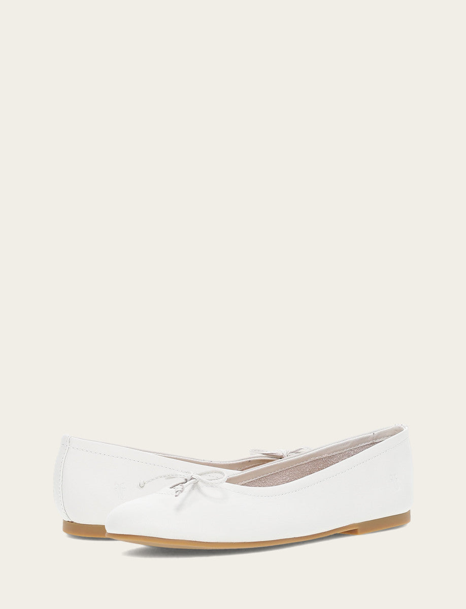 White Flats & Mules Frye Women's White Emma Ballet Flats