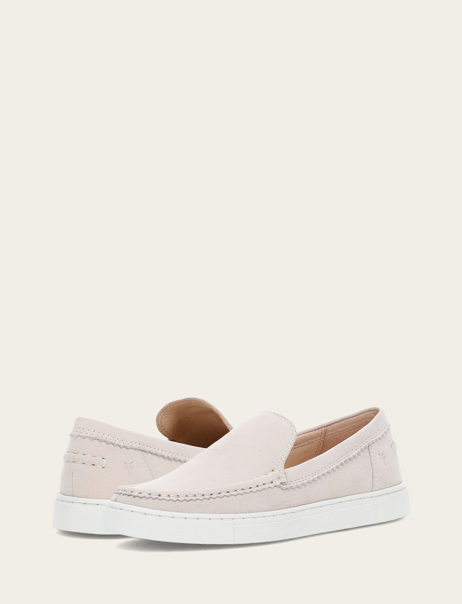Ivory Flats & Mules Frye Women's Ivory Ivy Venetian Loafers