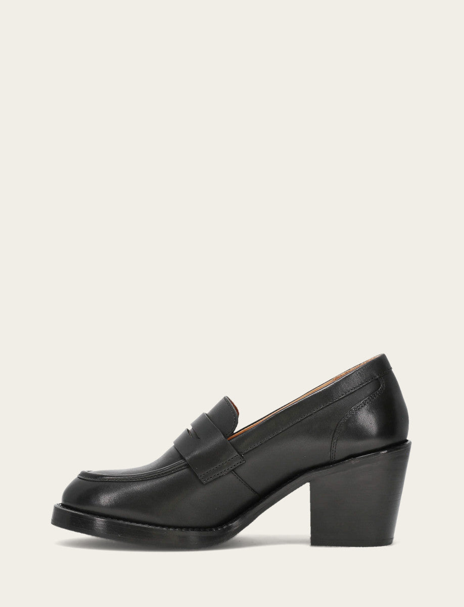 Black Flats & Mules Frye Women's Black Rylee Loafer