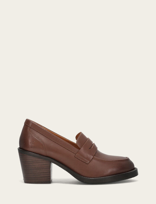 Walnut Flats & Mules Frye Women's Walnut Rylee Loafer
