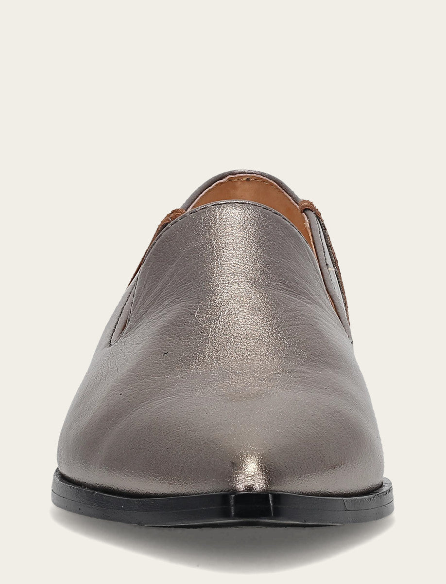 Dark Pewter Flats & Mules Frye Women's Dark Pewter Kenzie Venetian Loafers