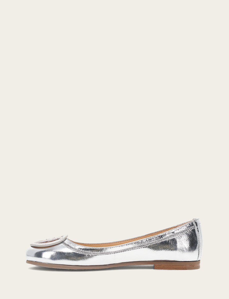 Silver Flats & Mules Frye Women's Silver Carson Logo Ballet Flats