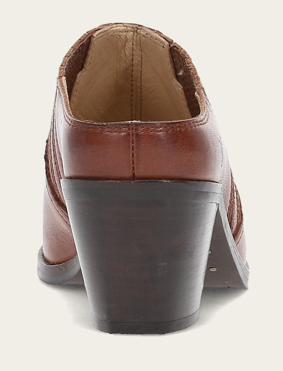 Cinnamon Flats & Mules Frye Women's Cinnamon Sara Western Mules