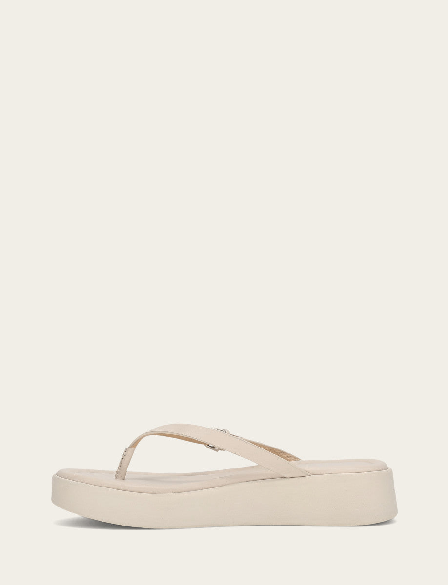 Ivory Sandals Frye Women's Ivory Maya Buckle Thong Sandals