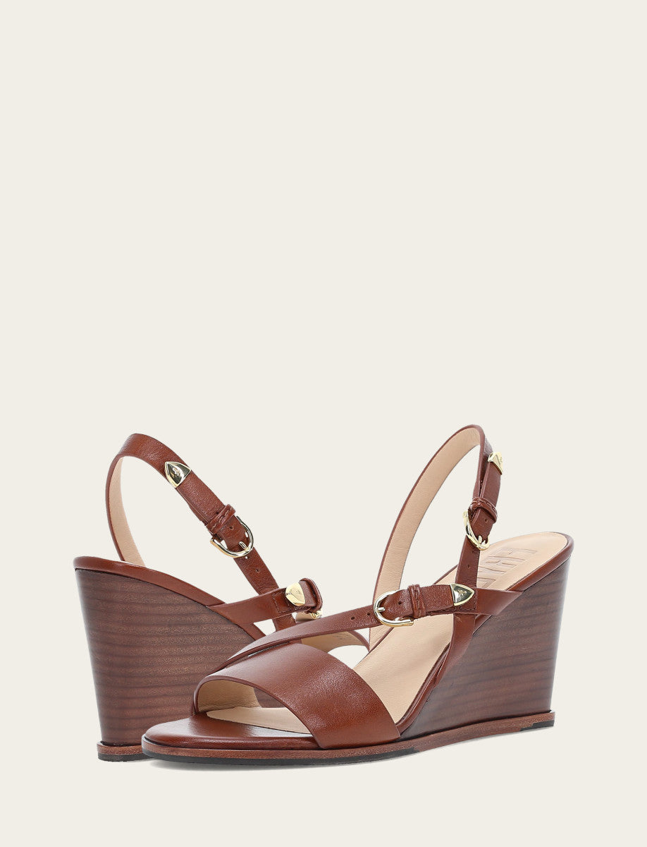 Cinnamon Sandals Frye Women's Cinnamon Rachel Buckle Sandals