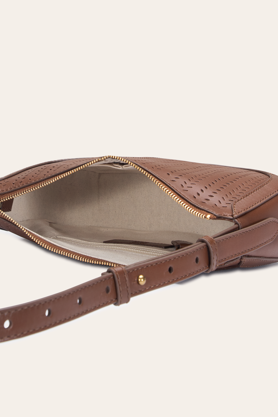 Cognac Handbags Frye Stella Baguette in Cognac